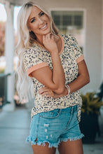 Load image into Gallery viewer, Leopard Contrast Short Sleeve Tee Shirt