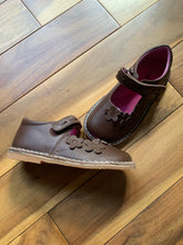 Load image into Gallery viewer, Sugar Mold-3 Hole in Natural 11x5x3.5