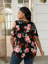 Load image into Gallery viewer, Plus Size Cold-Shoulder Round Neck Curved Hem Tee
