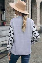 Load image into Gallery viewer, Leopard Print Cutout Long Sleeve Tee
